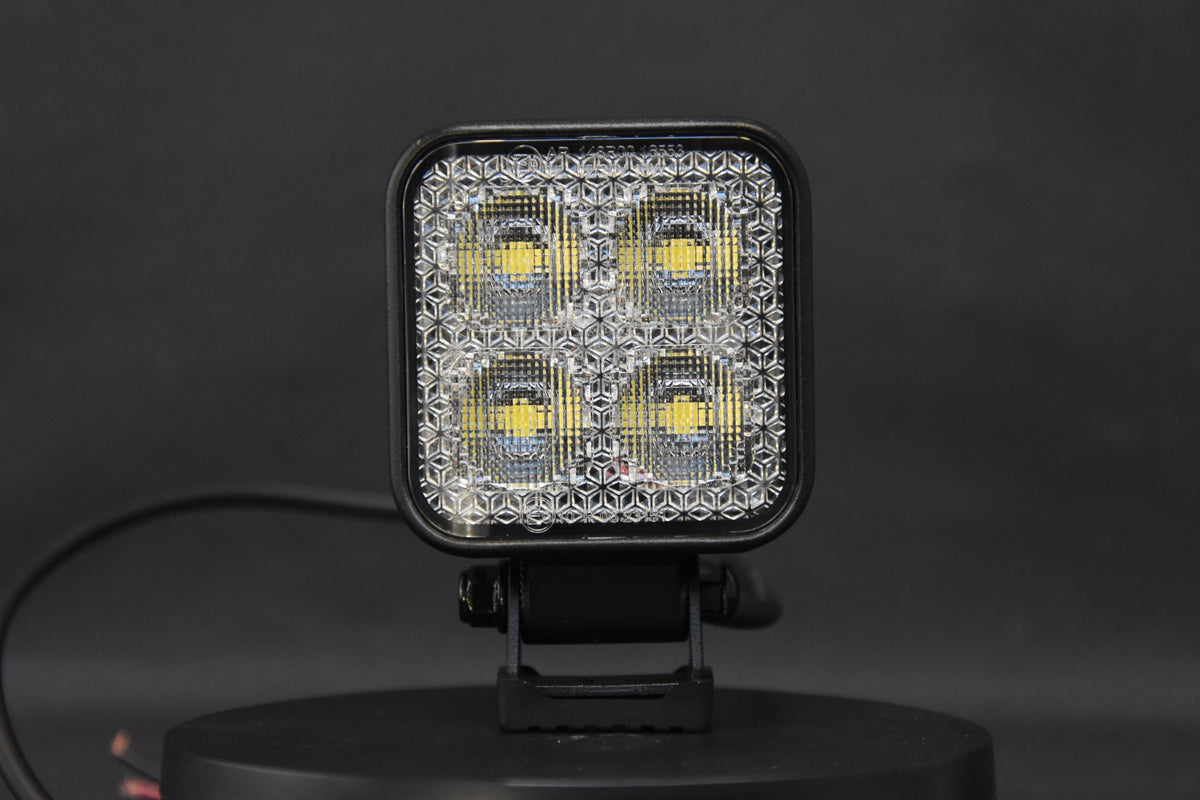 ue avant du feu de travail LED Lumidrive Panoramax 20W